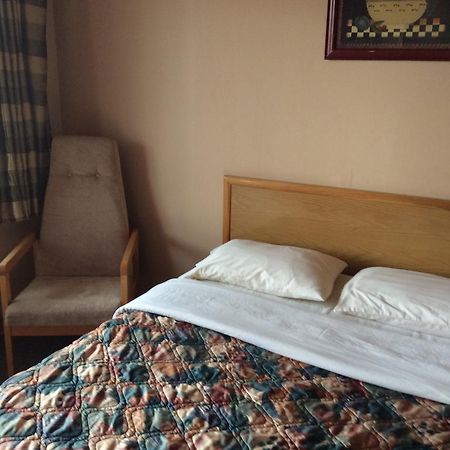 Sundre Parkwood Motor Inn المظهر الخارجي الصورة