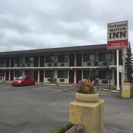 Sundre Parkwood Motor Inn المظهر الخارجي الصورة