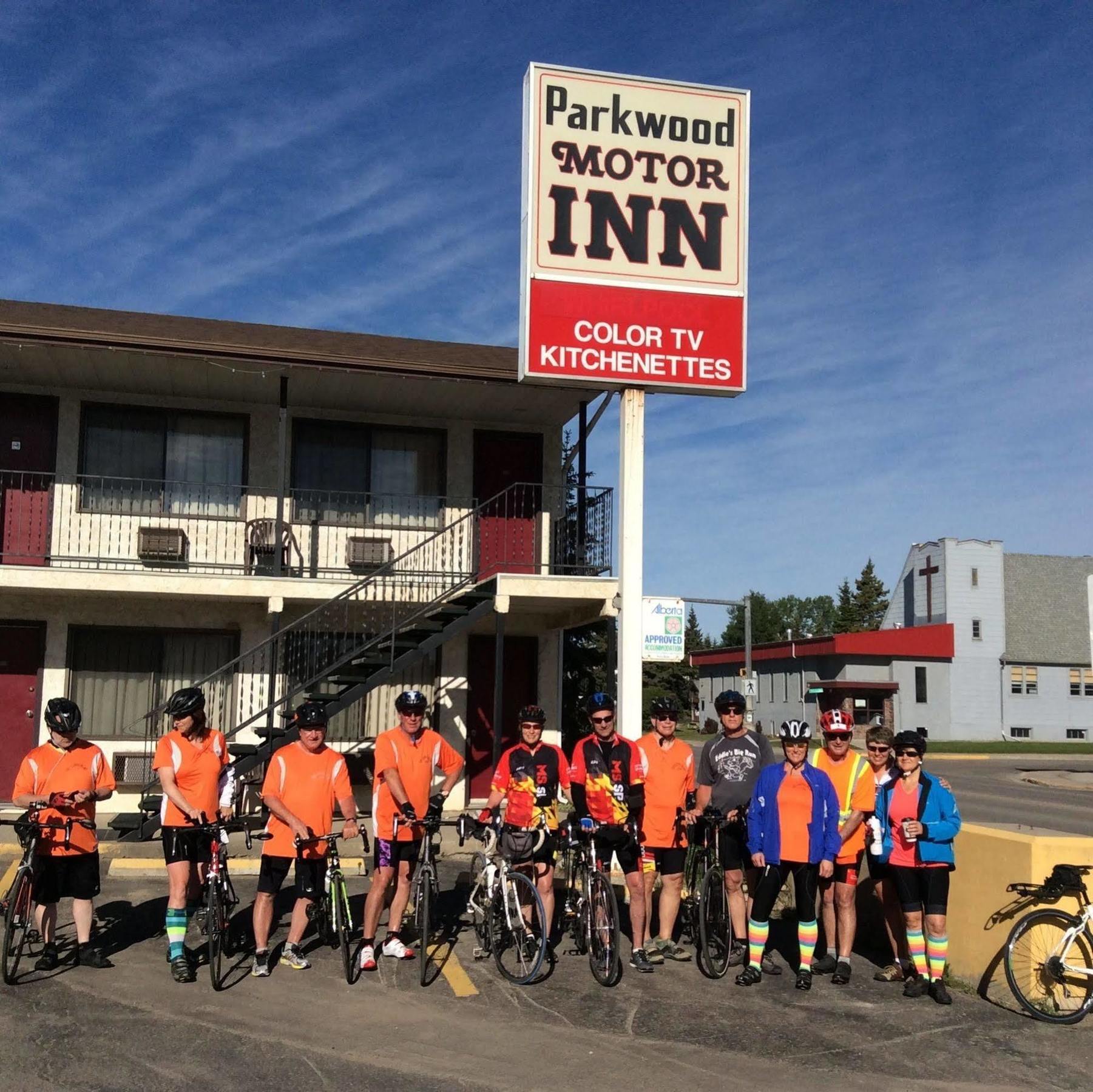 Sundre Parkwood Motor Inn المظهر الخارجي الصورة